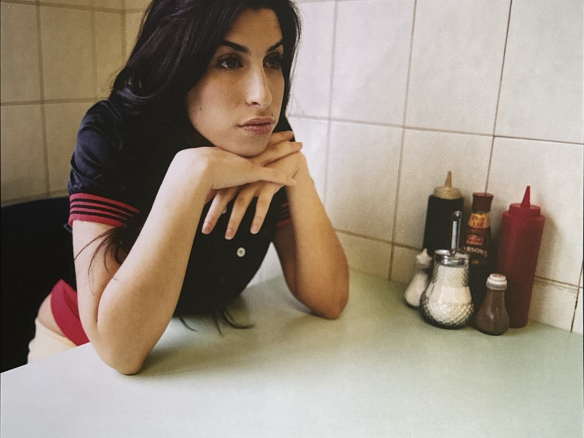 Amy Winehouse Mix CD: What Is It About&nbsp;Men
